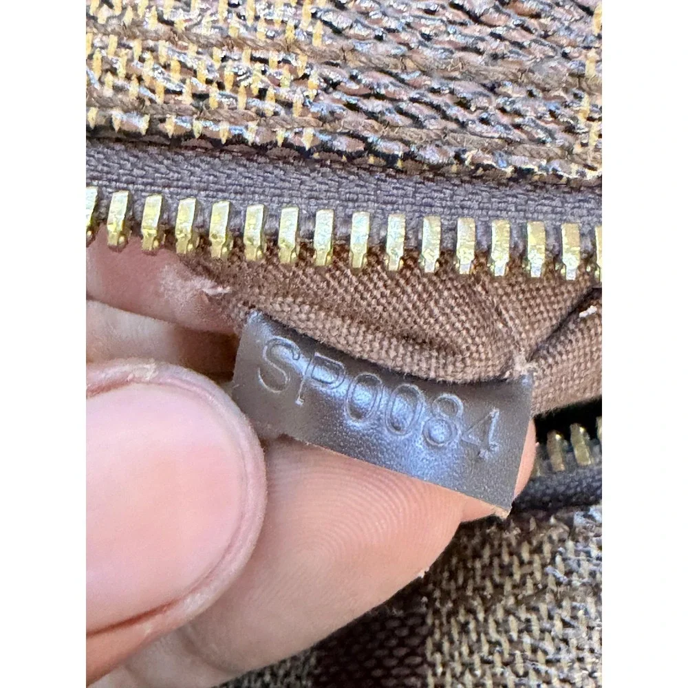Louis Vuitton Naviglio Messenger Bag Damier Ebene Brown Canvas Crossbody SP0084